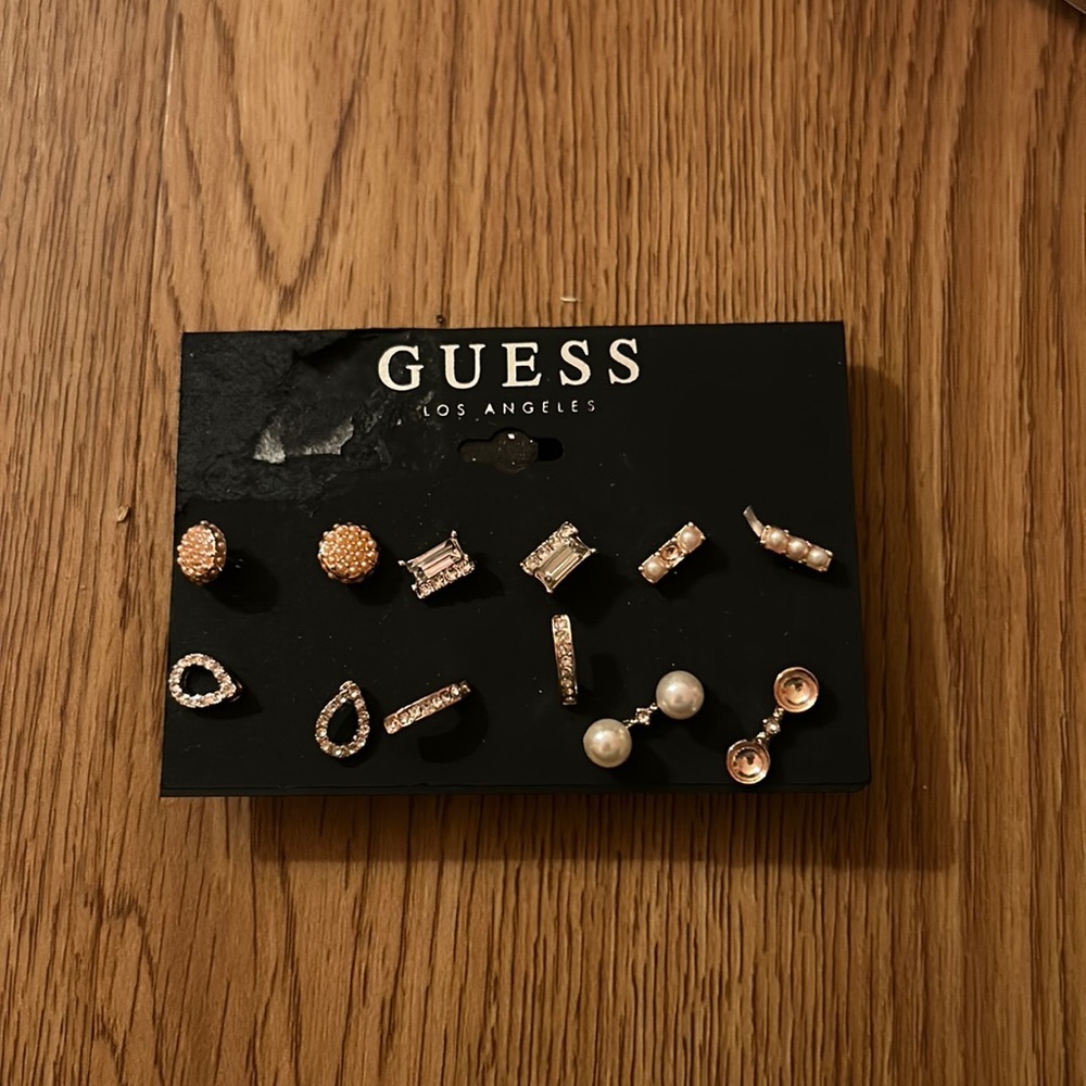 Guess earrings. Made in Vietnam